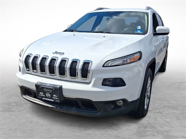 2014 Jeep Cherokee Latitude photo 2