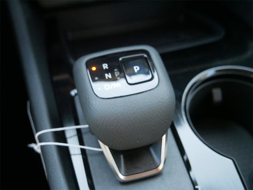 2026 Nissan Rogue SV AWD photo 20