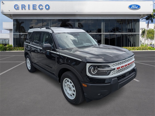 2025 Ford Bronco Sport Heritage photo 2