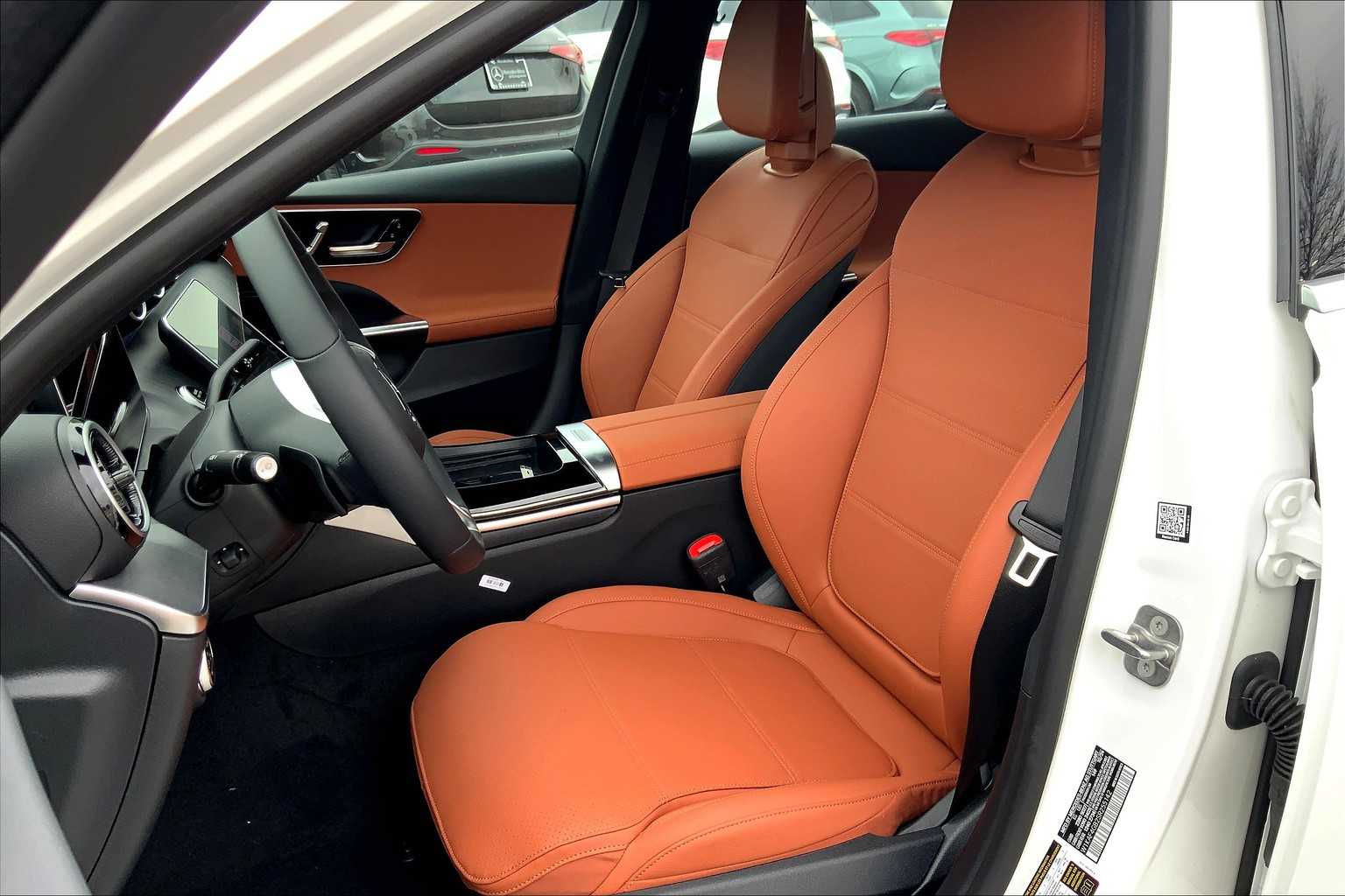 2025 Mercedes Benz C 300 photo 14