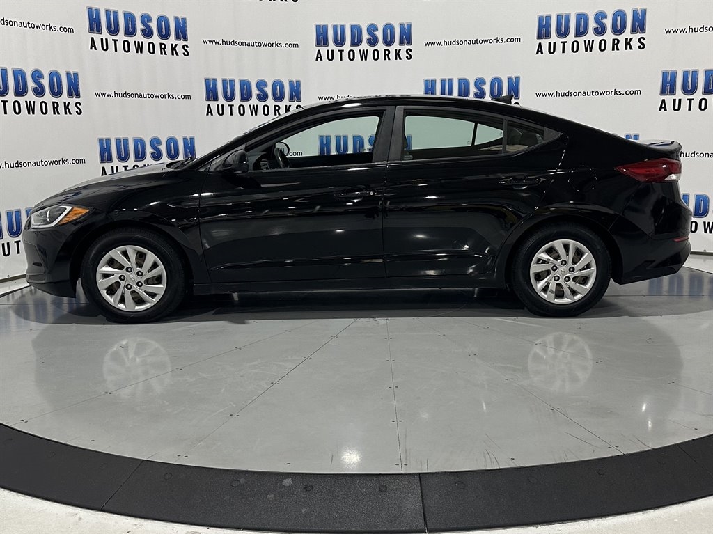 PreOwned 2017 Hyundai Elantra SE Sedan in Greensboro HC5553 Hudson