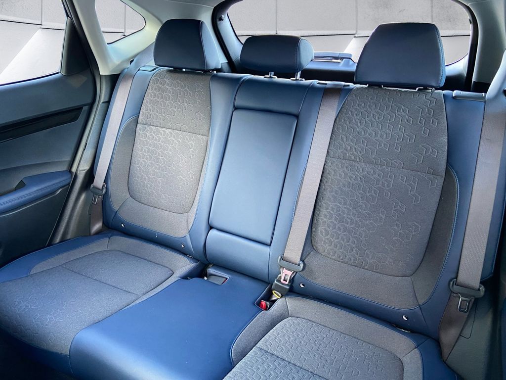 2024 Kia Seltos S photo 15
