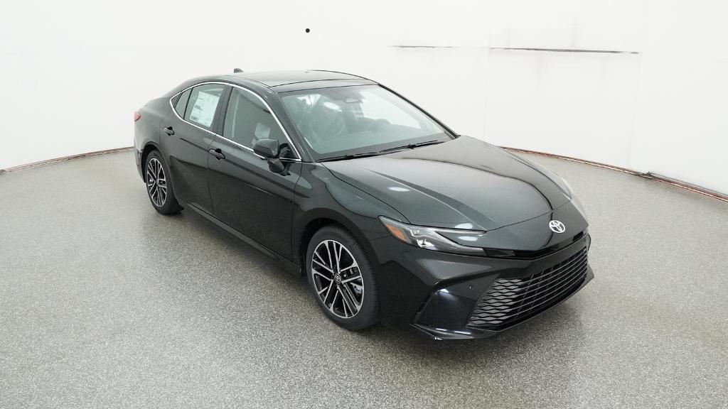 2025 Toyota Camry XLE photo 27