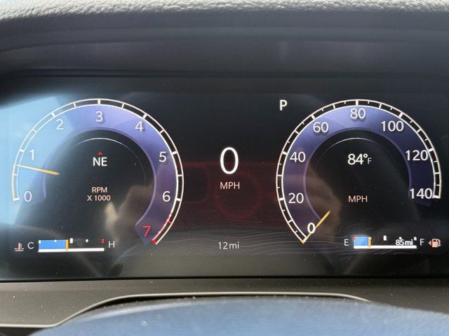 2025 Jeep Grand Cherokee Altitude photo 12