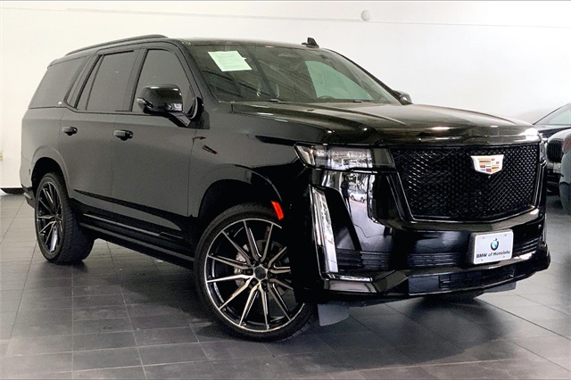 2022 Cadillac Escalade Sport Platinum photo 2