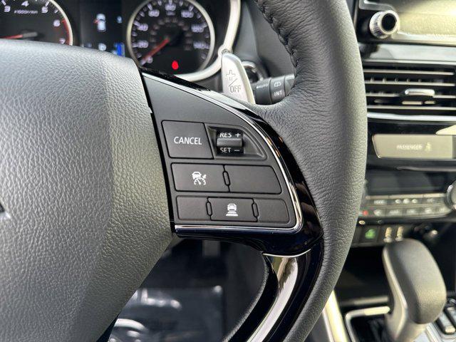 2024 Mitsubishi Eclipse Cross SEL photo 12