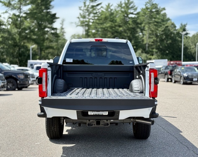 2025 Ford F-350 XL photo 6