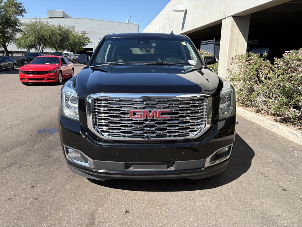 2020 Gmc Yukon XL SLT photo 3