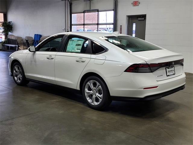 2025 Honda Accord LX photo 6