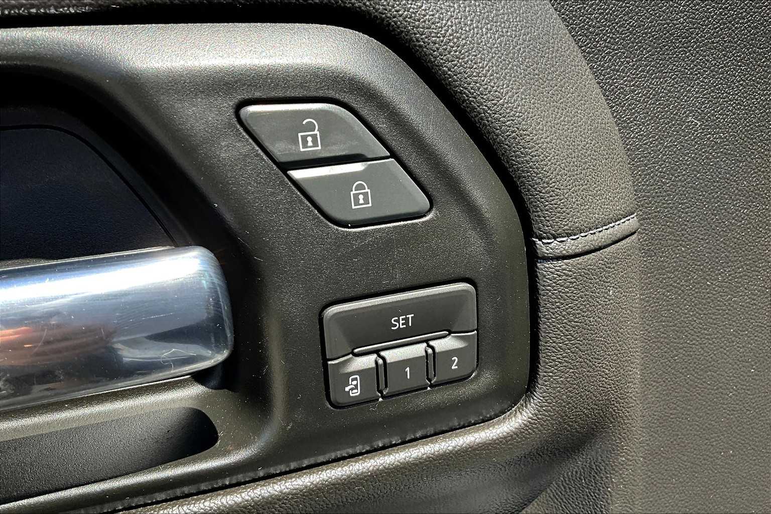 2019 Gmc Sierra 1500 SLT photo 13