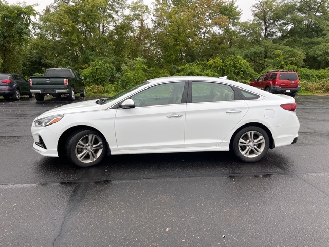 2018 Hyundai Sonata SEL photo 2