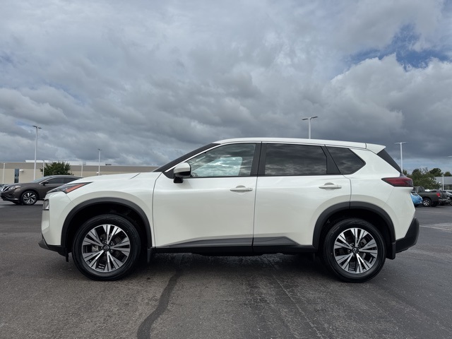 2023 Nissan Rogue SV photo 2