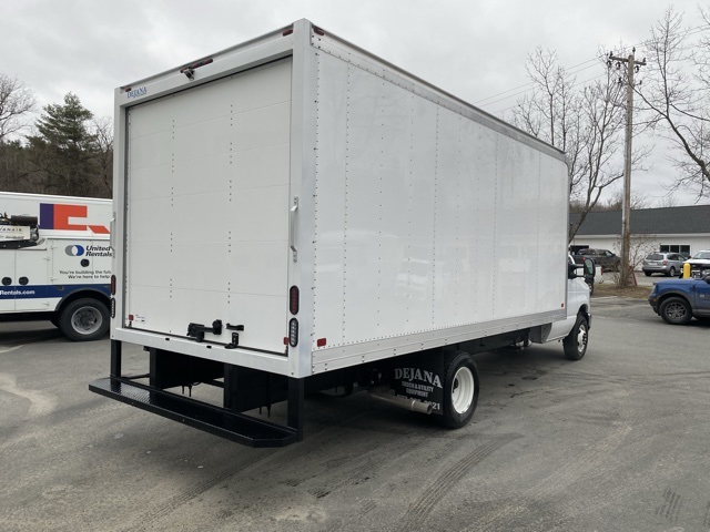 2025 Ford E-350 Base photo 7