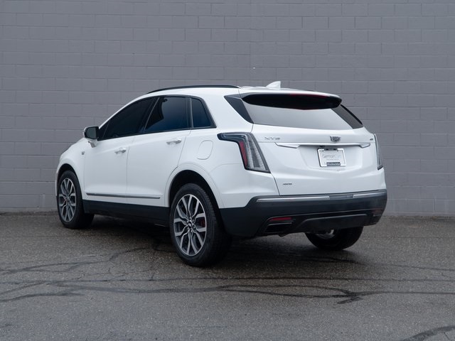 2022 Cadillac XT5 Sport photo 3