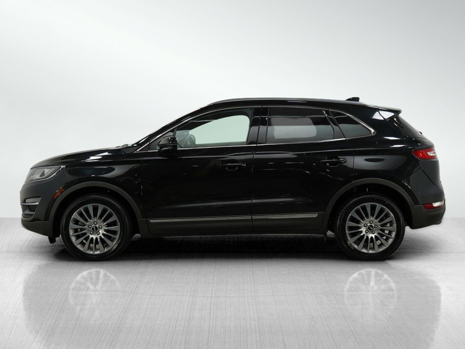 Used 2015 Lincoln MKC Base with VIN 5LMCJ2A92FUJ41522 for sale in Burnsville, Minnesota