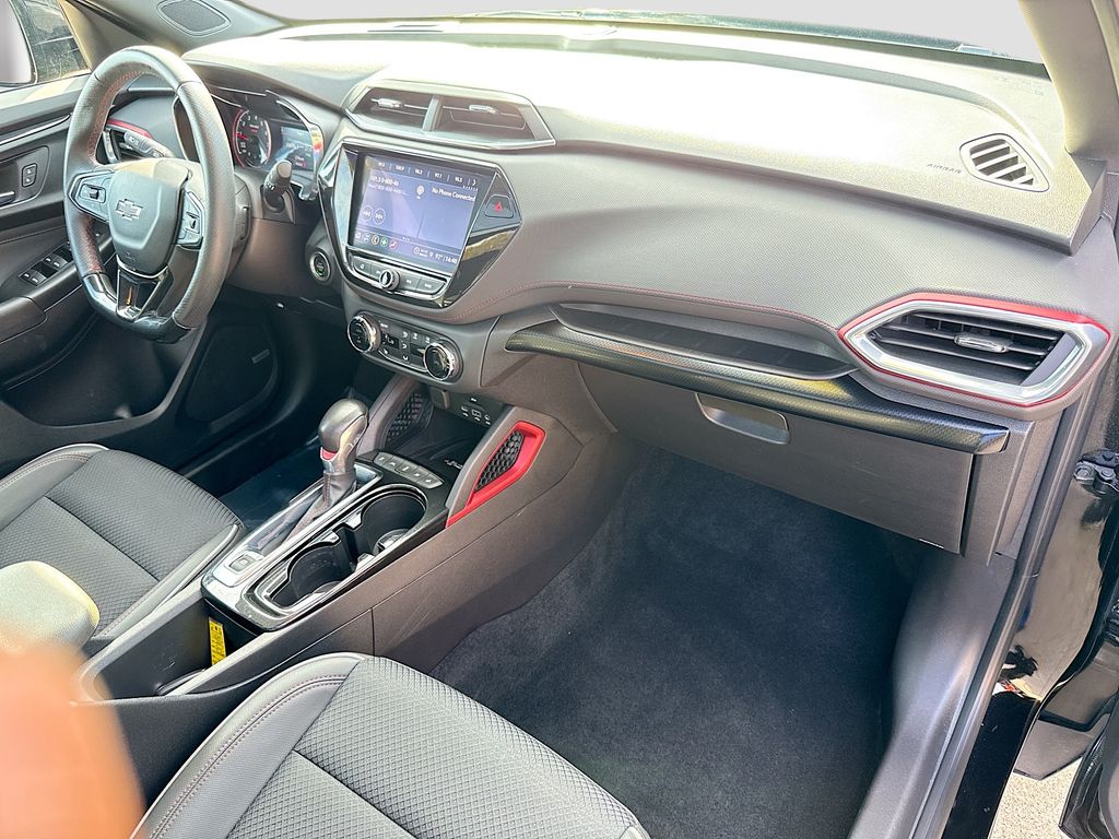 2021 Chevrolet Trailblazer RS photo 25