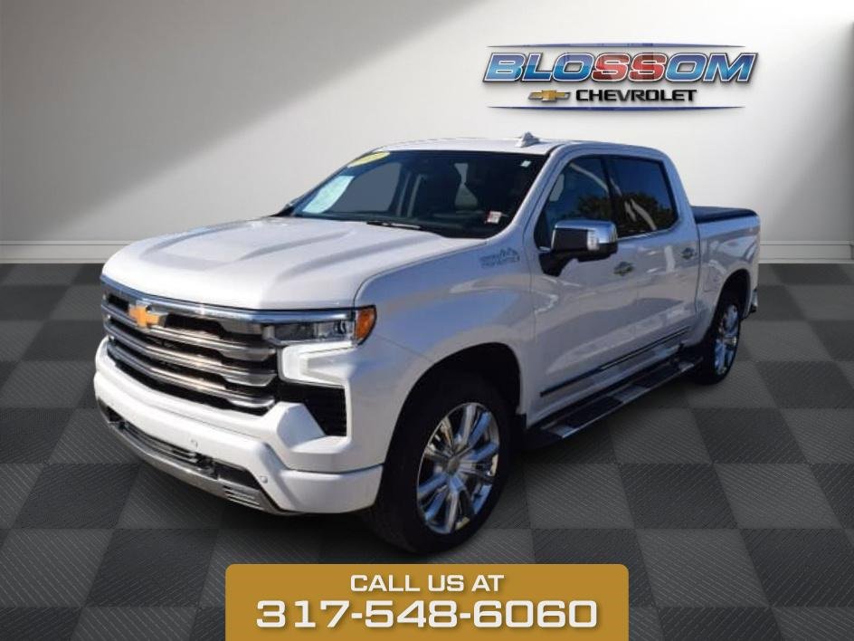 2022 Chevrolet Silverado 1500 High Country photo 2