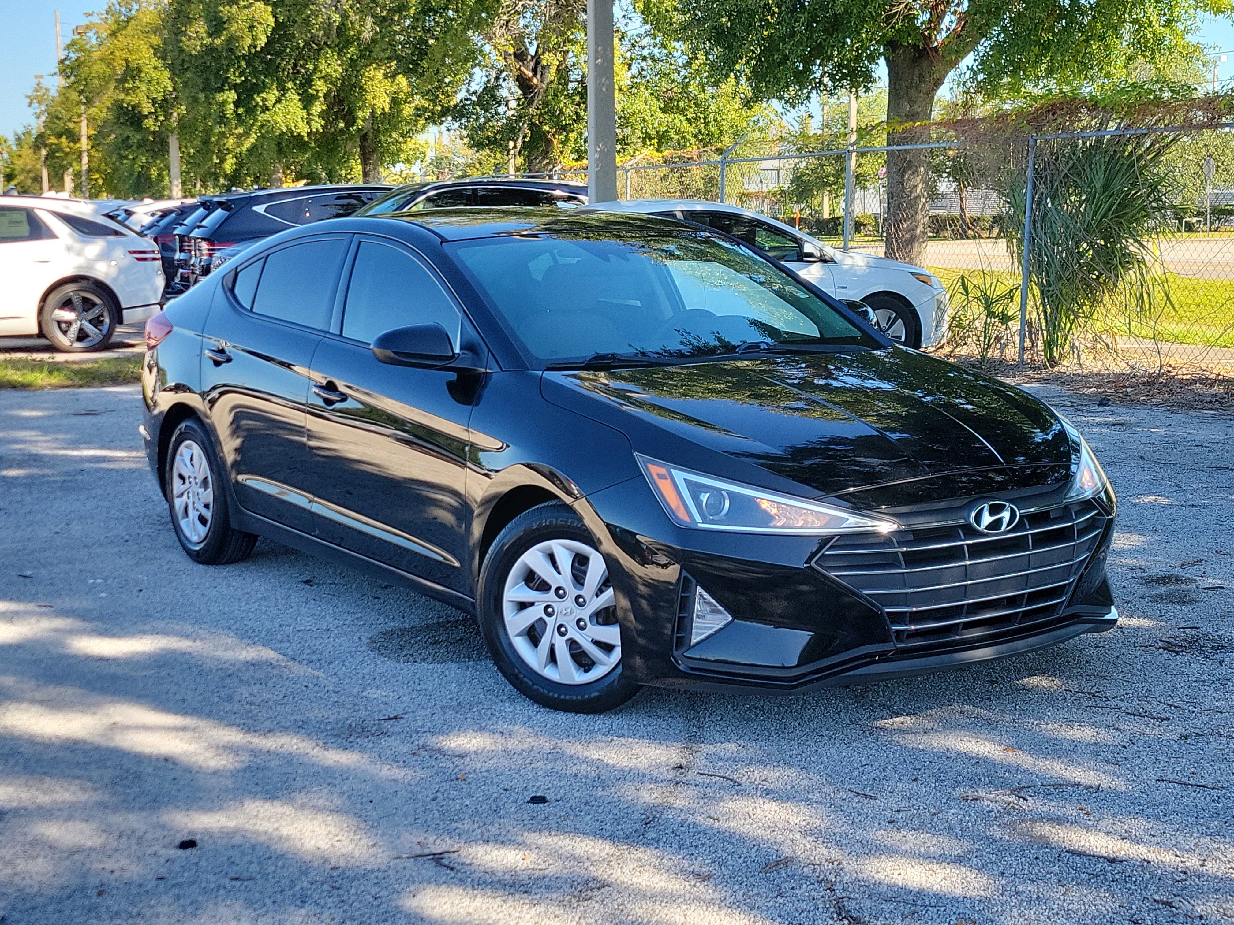 2020 Hyundai Elantra SE