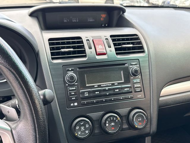 2014 Subaru Crosstrek Premium photo 16