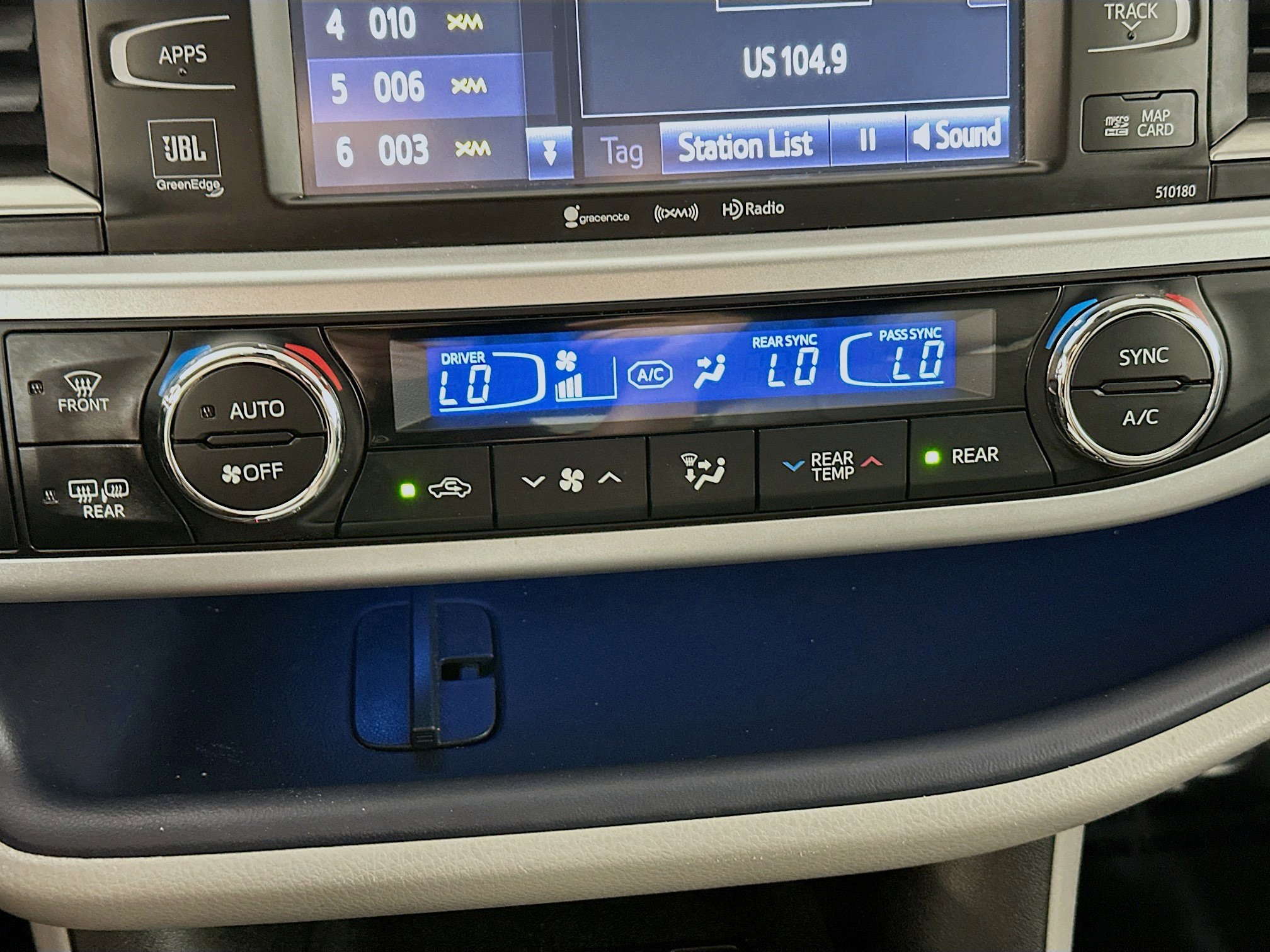 2018 Toyota Highlander Limited photo 15