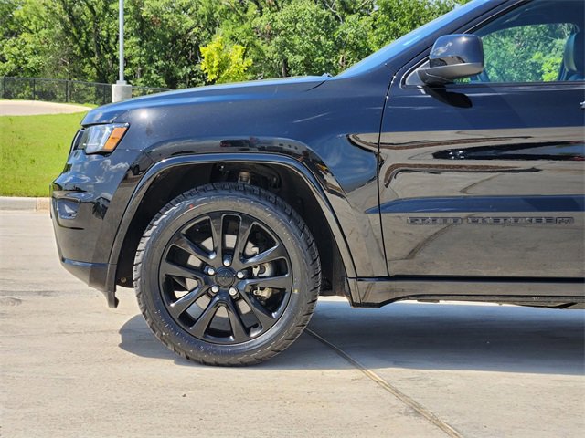 2022 Jeep Cherokee Laredo X photo 9