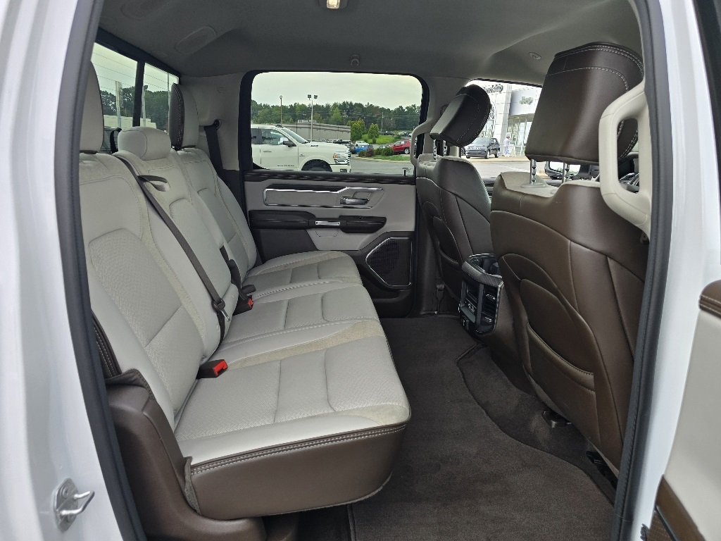 2025 Ram 1500 Laramie photo 12