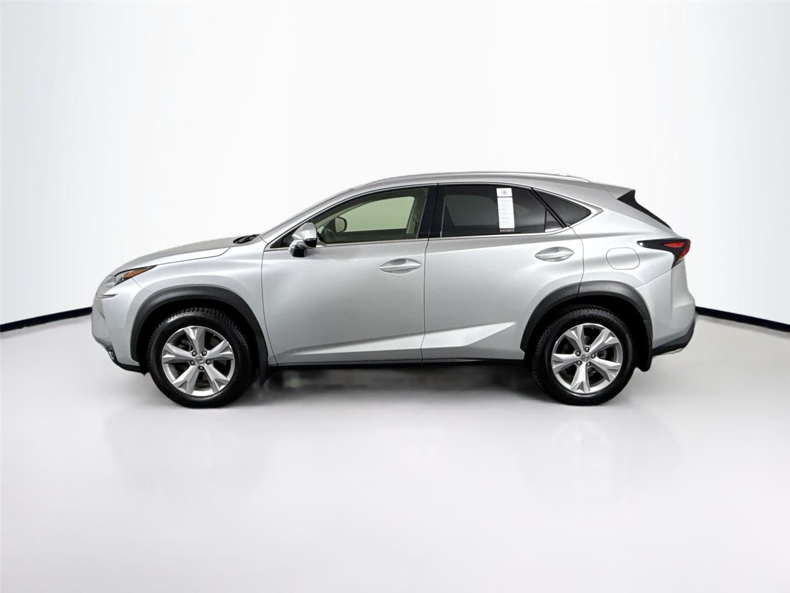 2017 Lexus NX 200t Luxury photo 9