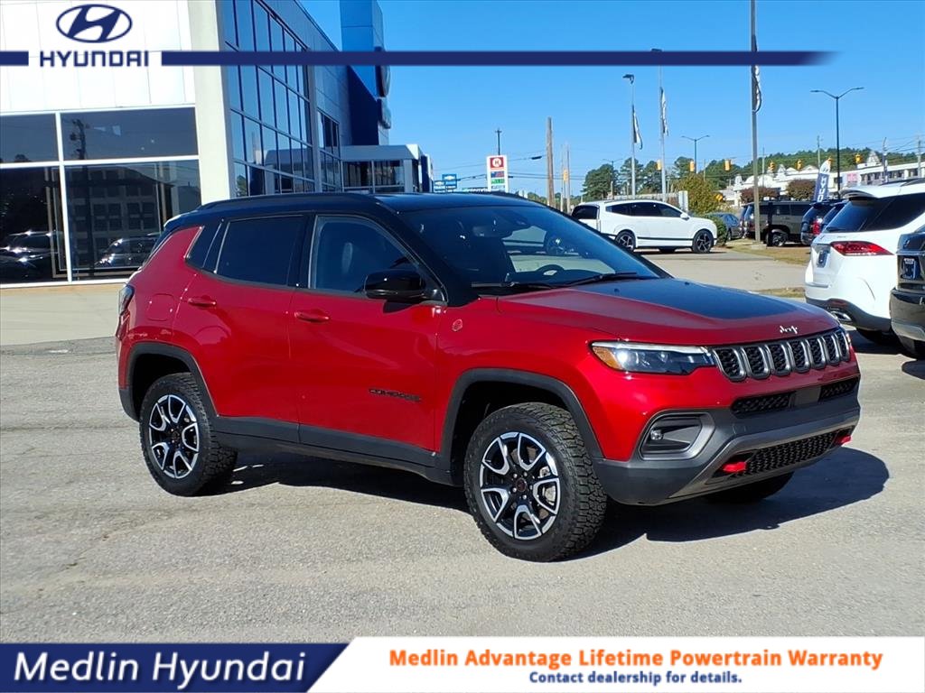 2025 Jeep Compass Trailhawk's photo