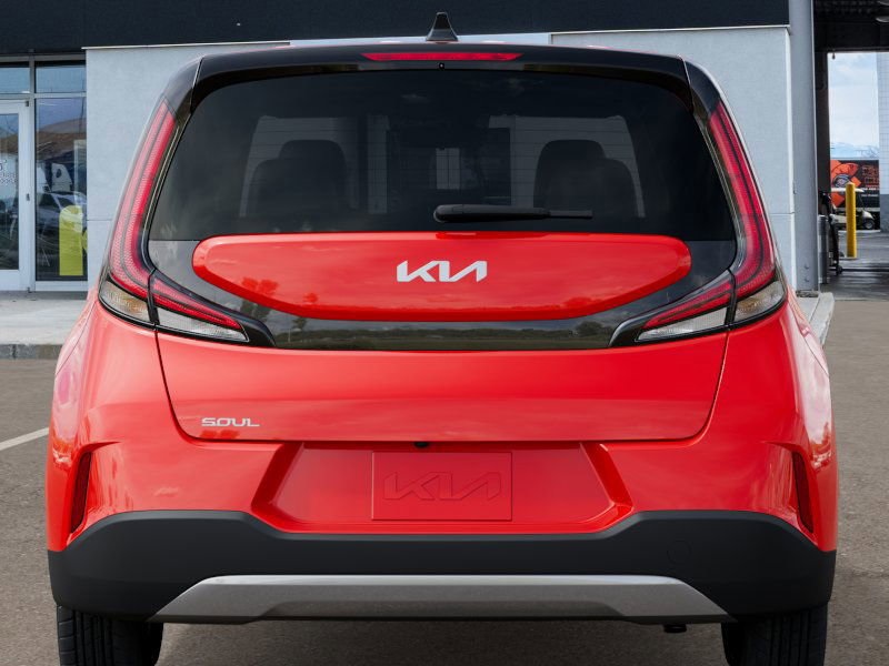 2025 Kia Soul LX photo 13