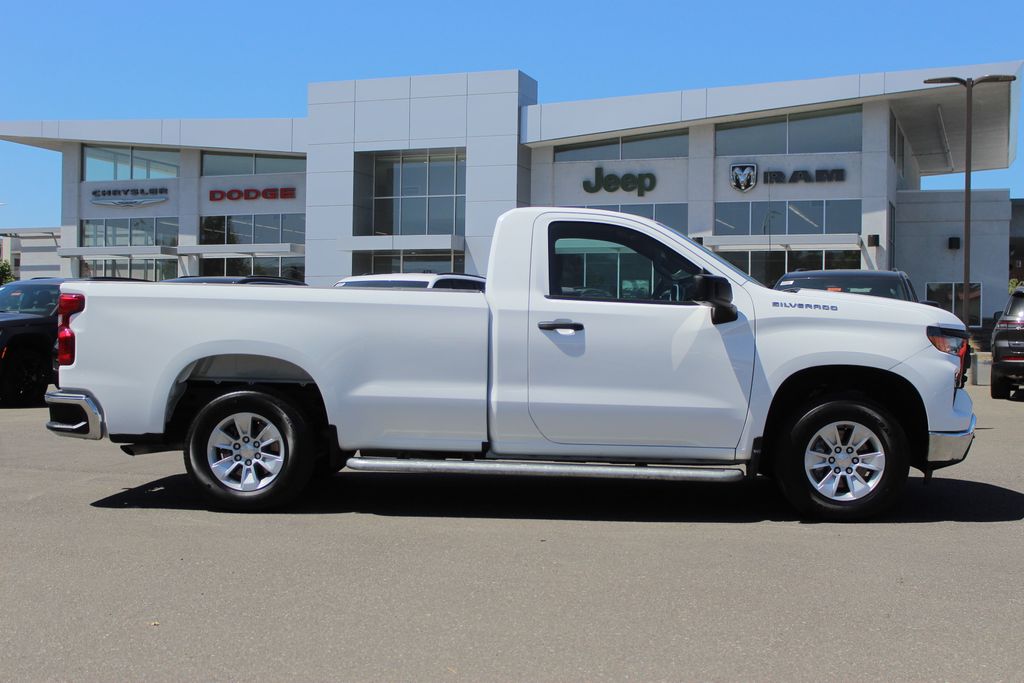 2024 Chevrolet Silverado 1500 Work Truck photo 5