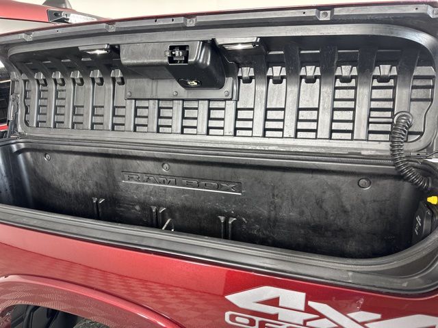 2021 Ram 1500 Limited photo 9