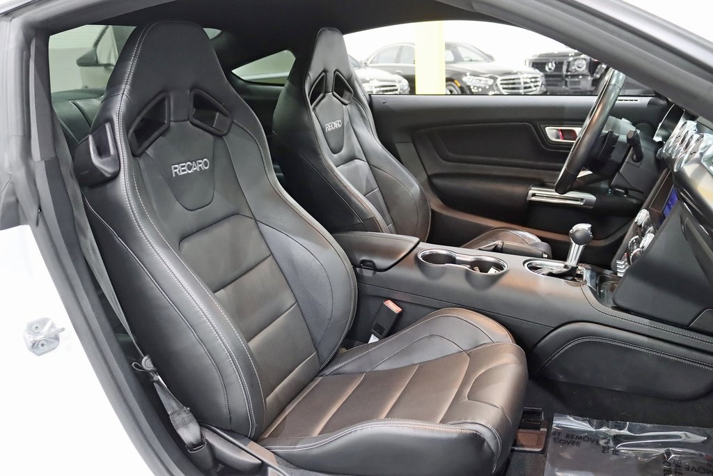 2022 Ford Mustang Mach 1 photo 24