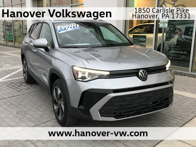 2026 Volkswagen Taos SE's photo