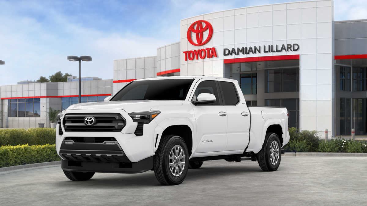 2026 Toyota Tacoma SR5's photo