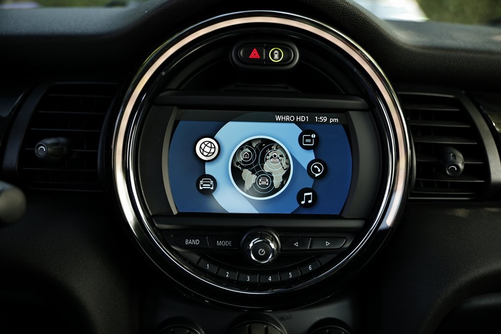 2020 Mini Cooper Signature photo 29