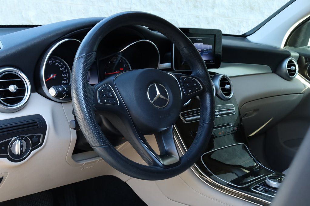 Used 2019 Mercedes-Benz GLC GLC300 with VIN WDC0G4JB5KF636474 for sale in West Columbia, SC
