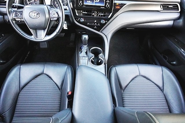Used 2022 Black Toyota SE image 18