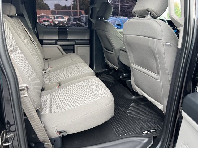 2019 Ford F-150 XLT photo 14