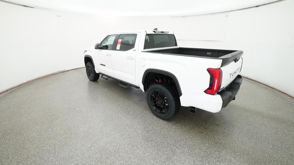 2025 Toyota Tundra SR5 CrewMax photo 8