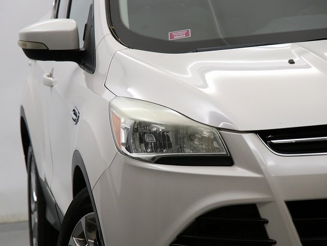 2013 Ford Escape SEL photo 4