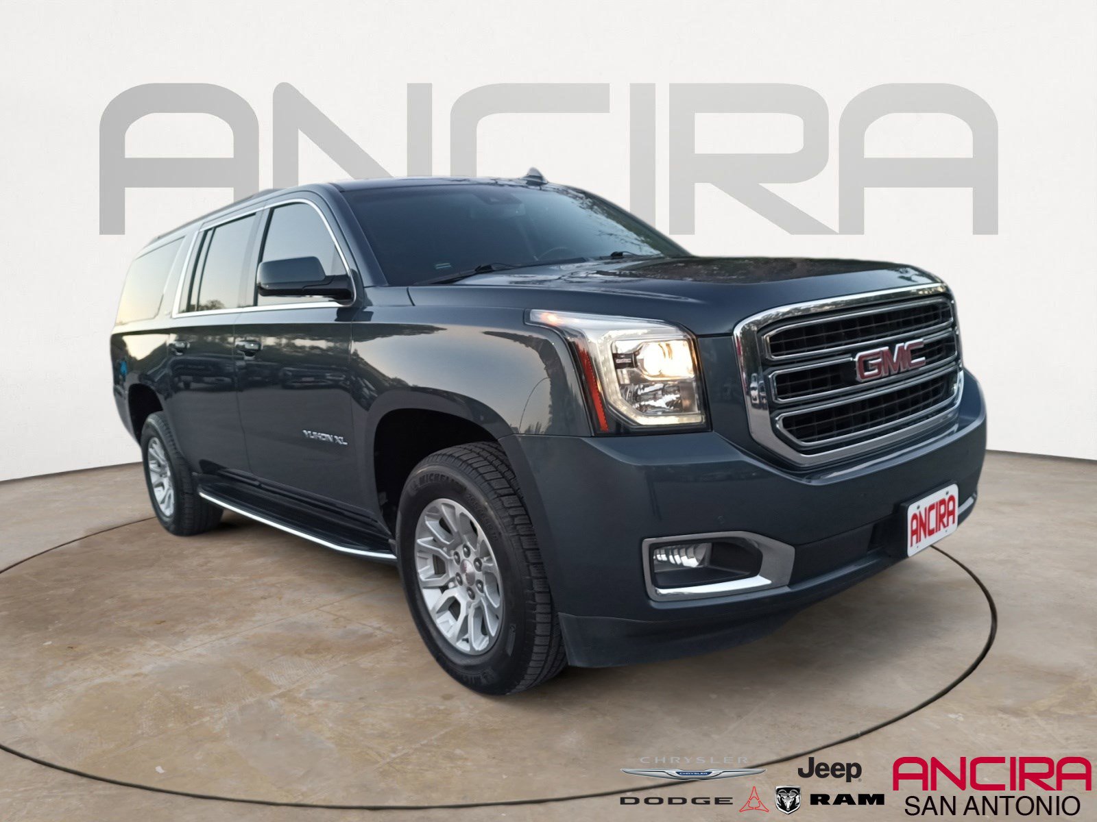 2019 GMC Yukon XL SLT's photo