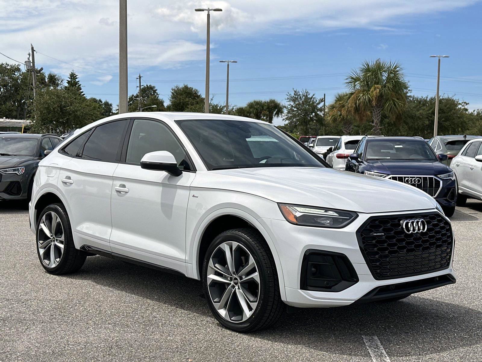 2022 Audi Q5 Sportback S line Premium Plus 45 TFSI photo 2