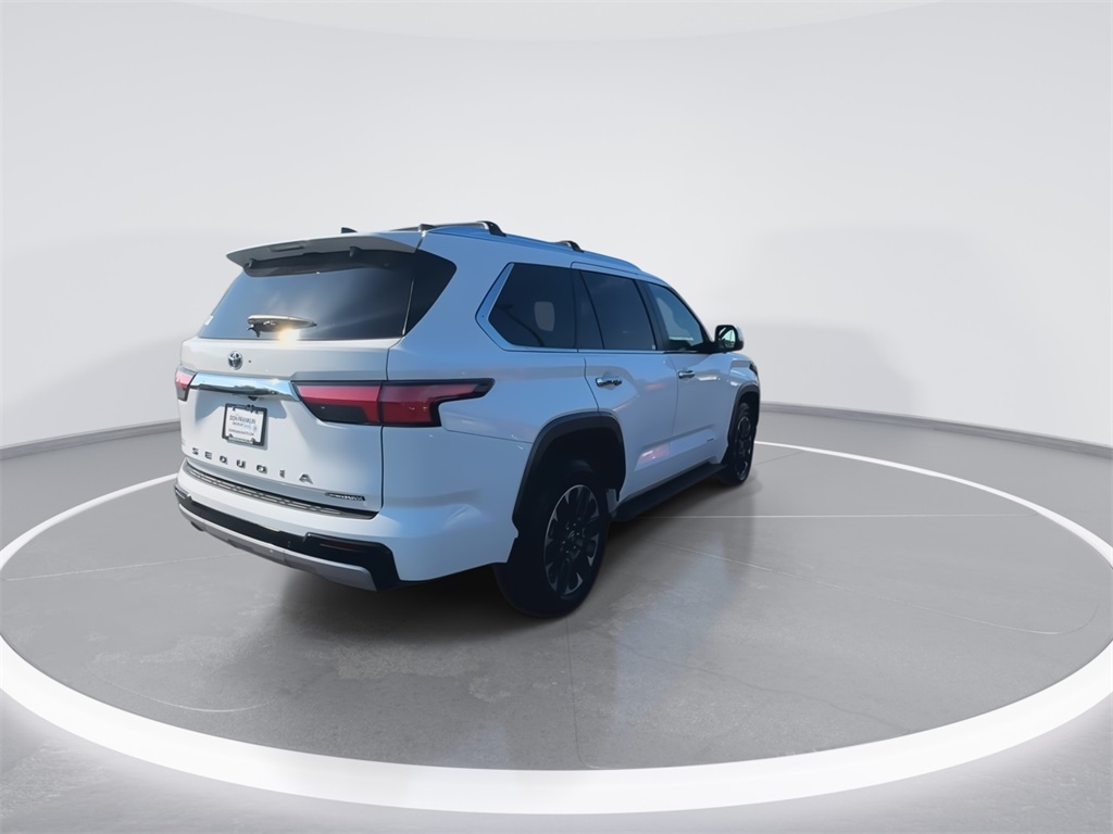 2025 Toyota Sequoia Platinum photo 7