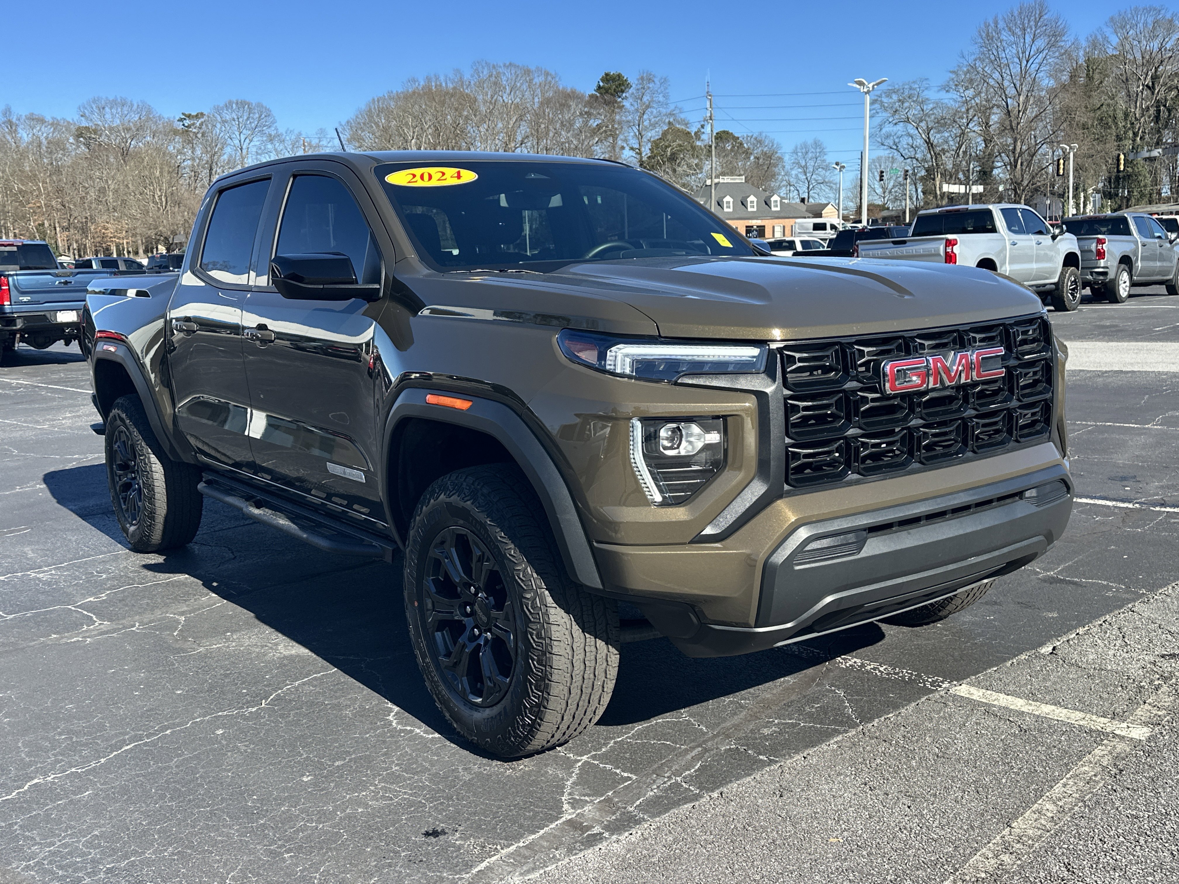 2024 GMC Canyon Elevation's photo