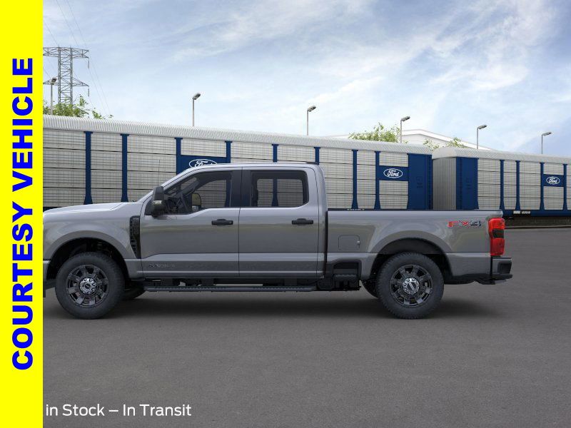 2025 Ford F-250 photo 4