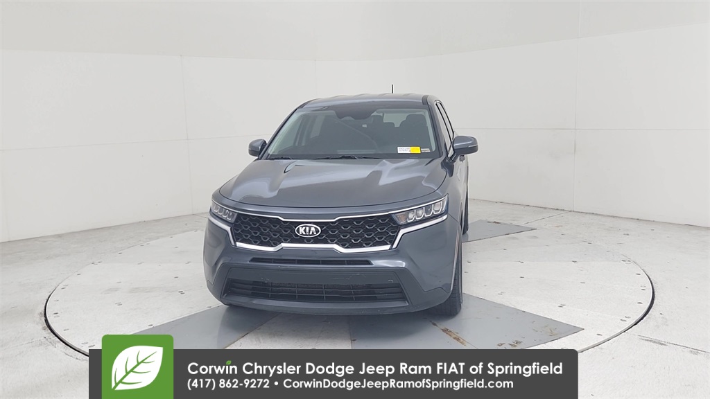2021 Kia Sorento LX photo 5