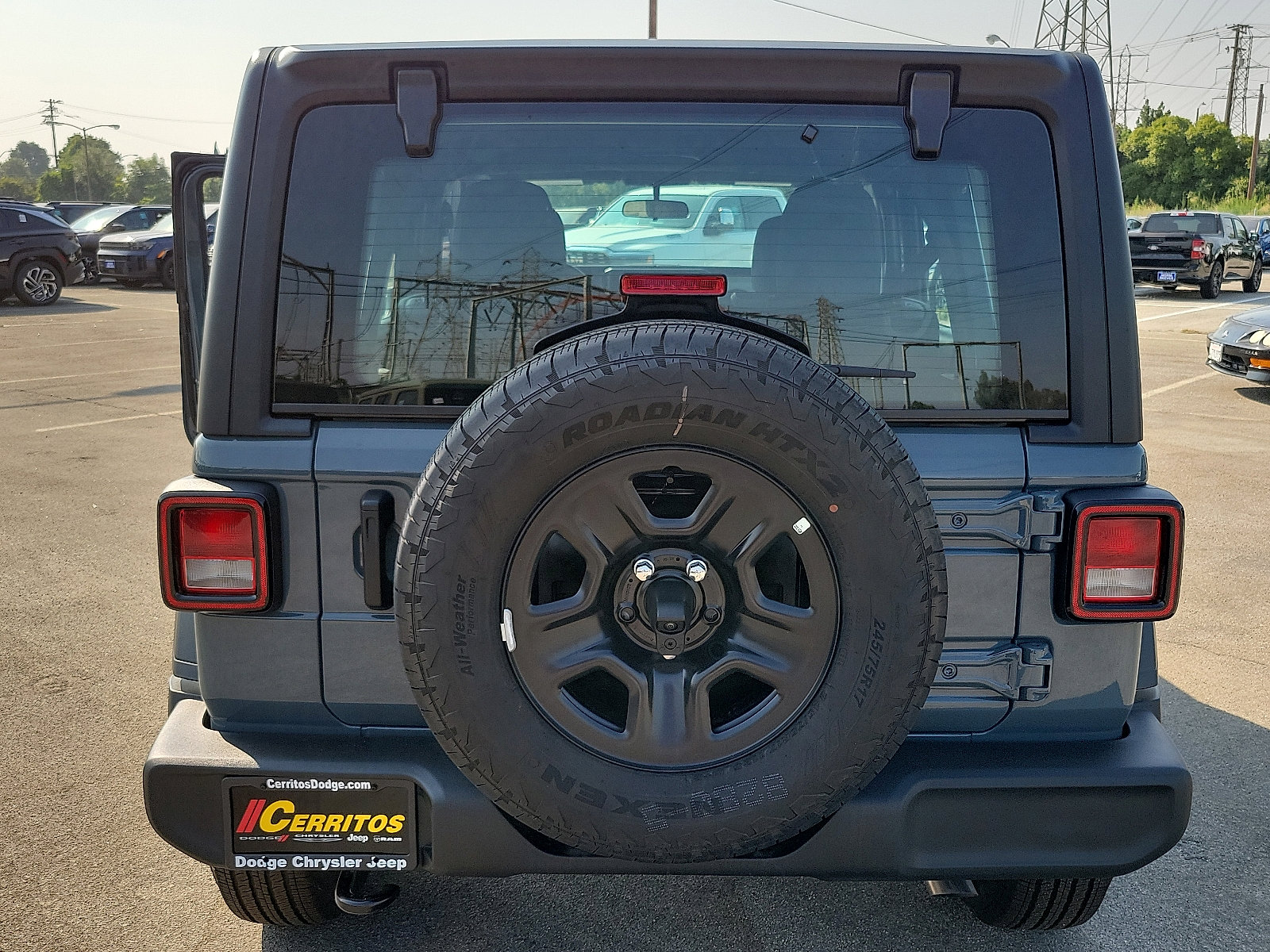 2025 Jeep Wrangler Sport photo 19