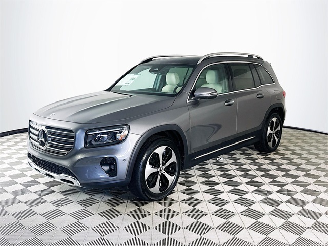 2026 Mercedes Benz GLB 250 photo 3