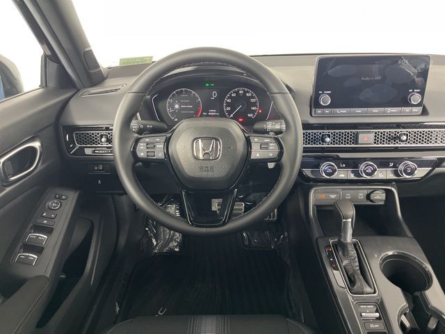 2025 Honda Civic Sport photo 3