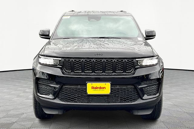 2025 Jeep Grand Cherokee Altitude X photo 12